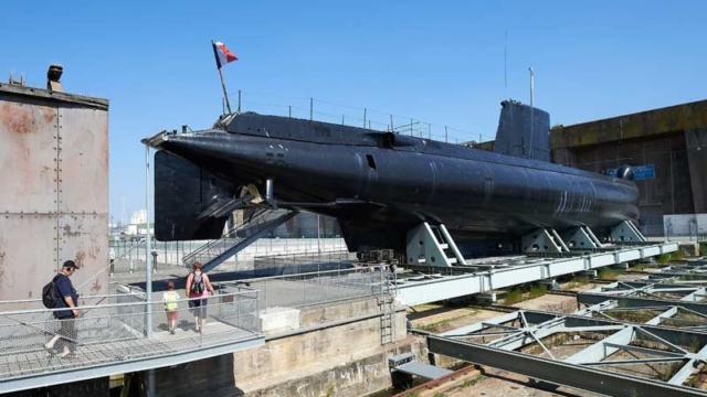 Le Sous-Marin Flore S645