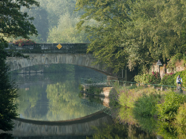 Vue sur l'Oust et le Pont Neuf
