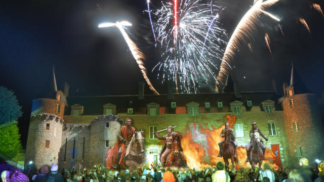 Château Bienassis - Son et Lumière Anne de Bretagne - Erquy