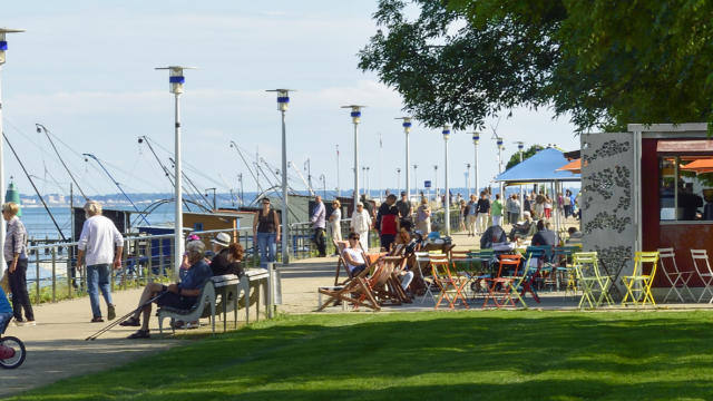 Le long des quais de Sautron
