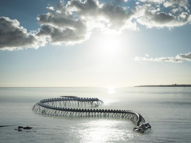 Serpent d'océan, Saint-Brévin-les-Pins, oeuvre du parcours Estuaire
