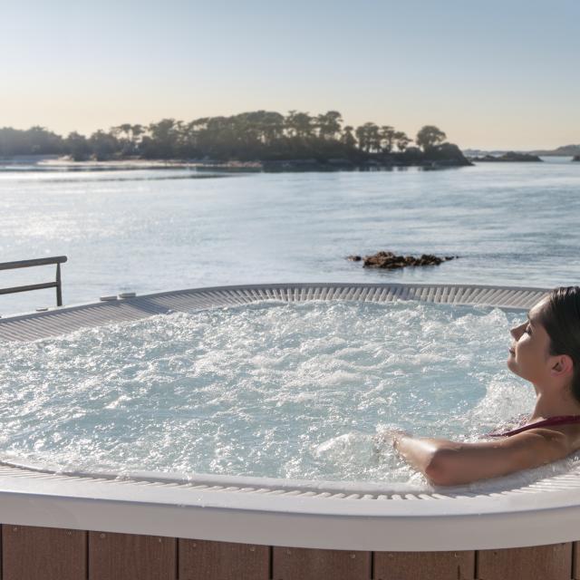Jacuzzi Vue Sur Merhd Philippe Marchand