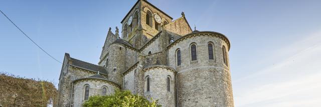 Saint-Aubin-du-Cormier - L'église