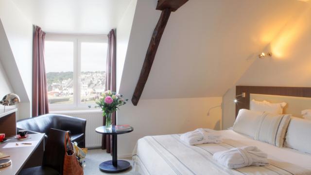 Binic Hôtel Le Benhuyc Maud Delaflotte