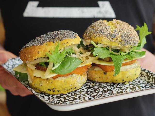 Burgers végétariens chez Petite Nature à Rennes