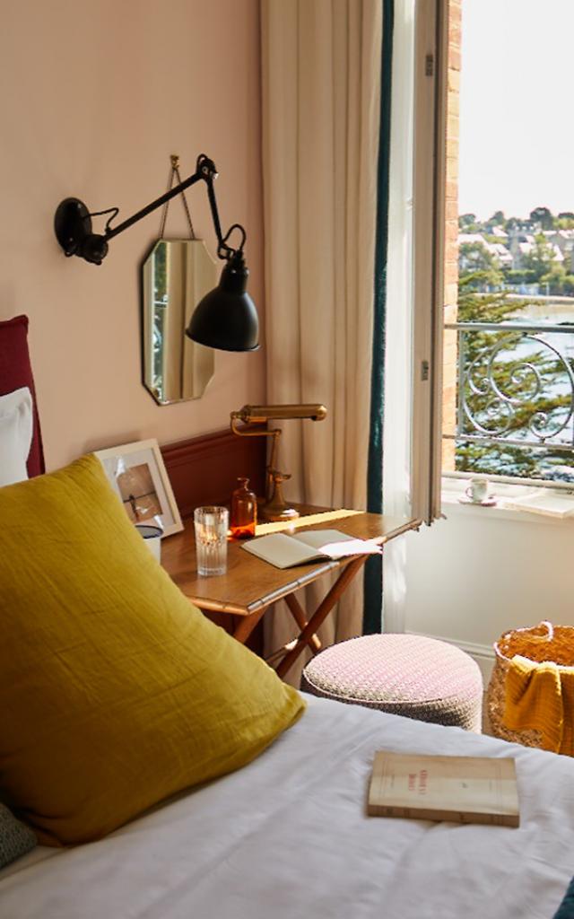 Le Nessay Vue Chambre Donato Saldicco