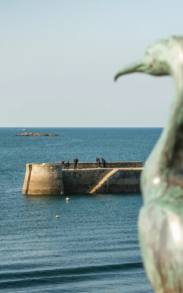 vue du Quai Bougainville Concarneau