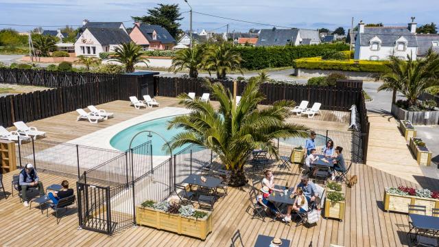 Piscine du Slow Village Breizh Légendes - Plounéour-Trez