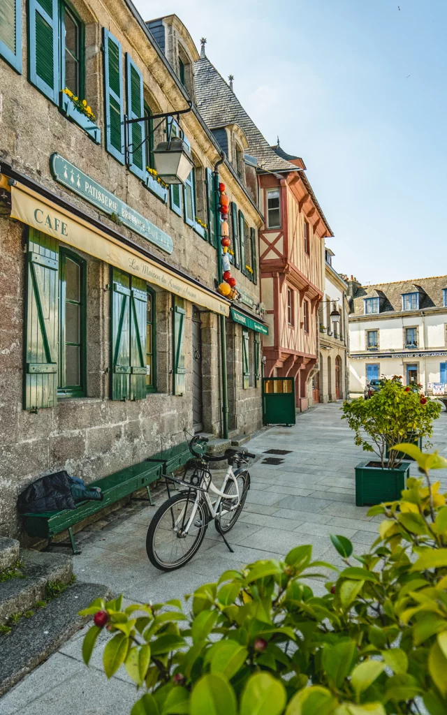 Place Saint-Guénolé Concarneau