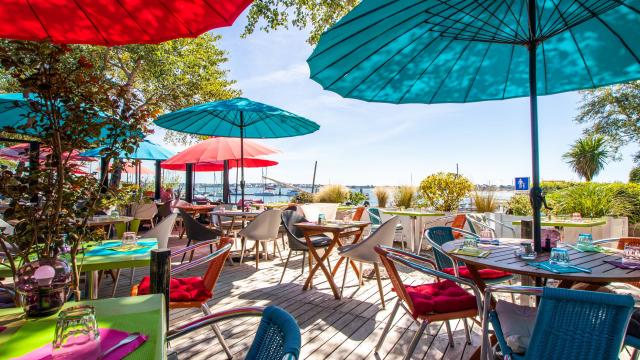 Larmor-Plage - Terrasse du restaurant l'Optimist
