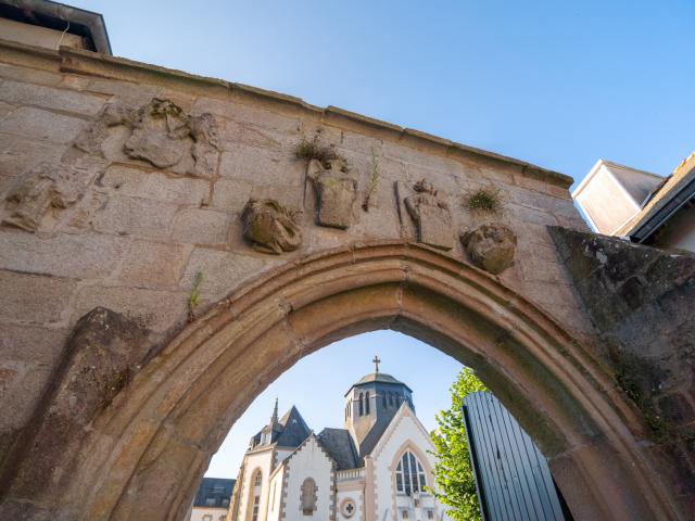 Portail de l'Ancienne Abbaye des Dominicains Quimperlé