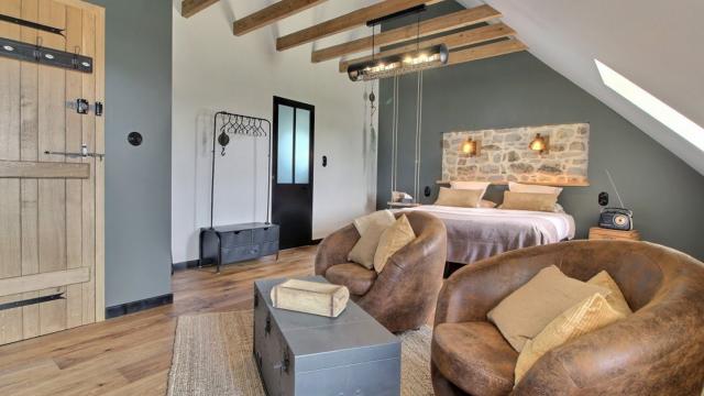 Chambre à La Belle Epoque, maison d'hôtes à Kerlaz