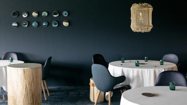 Salle du restaurant gastronomique La Table de La Butte à Plouider