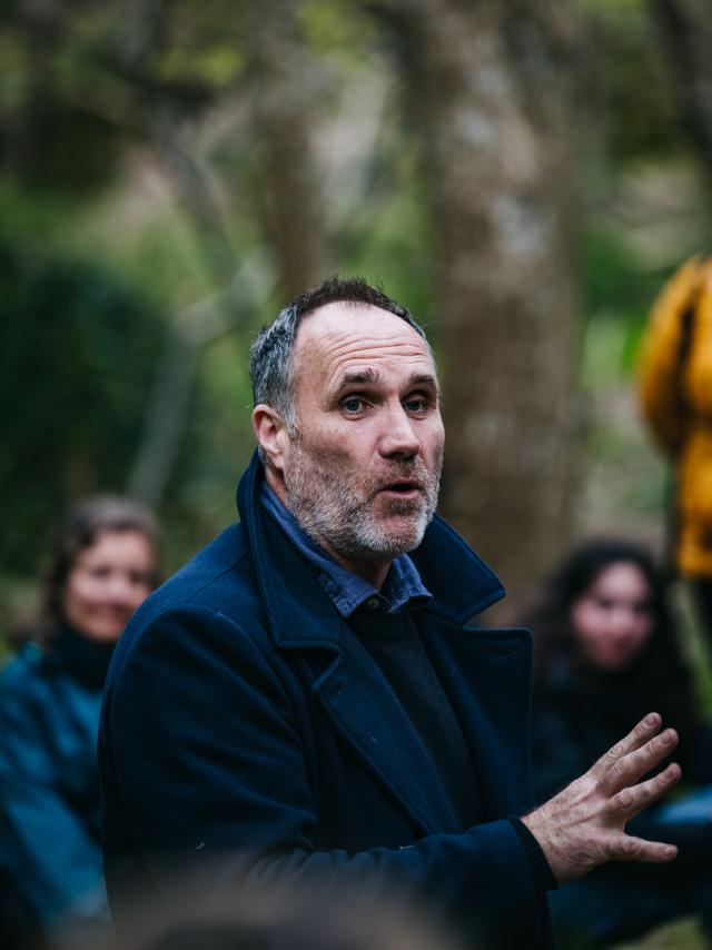 Yann QUÉRÉ, conteur de l'expérience bretonne Vallée des Traouïero