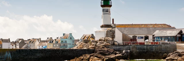 D'Audierne a l'ile de Sein en voilier Experience bretonne