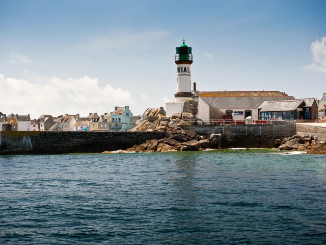 D'Audierne a l'ile de Sein en voilier Experience bretonne
