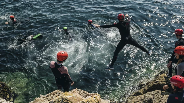 Presqu'Ile de Crozon - Morgat - Coasteering