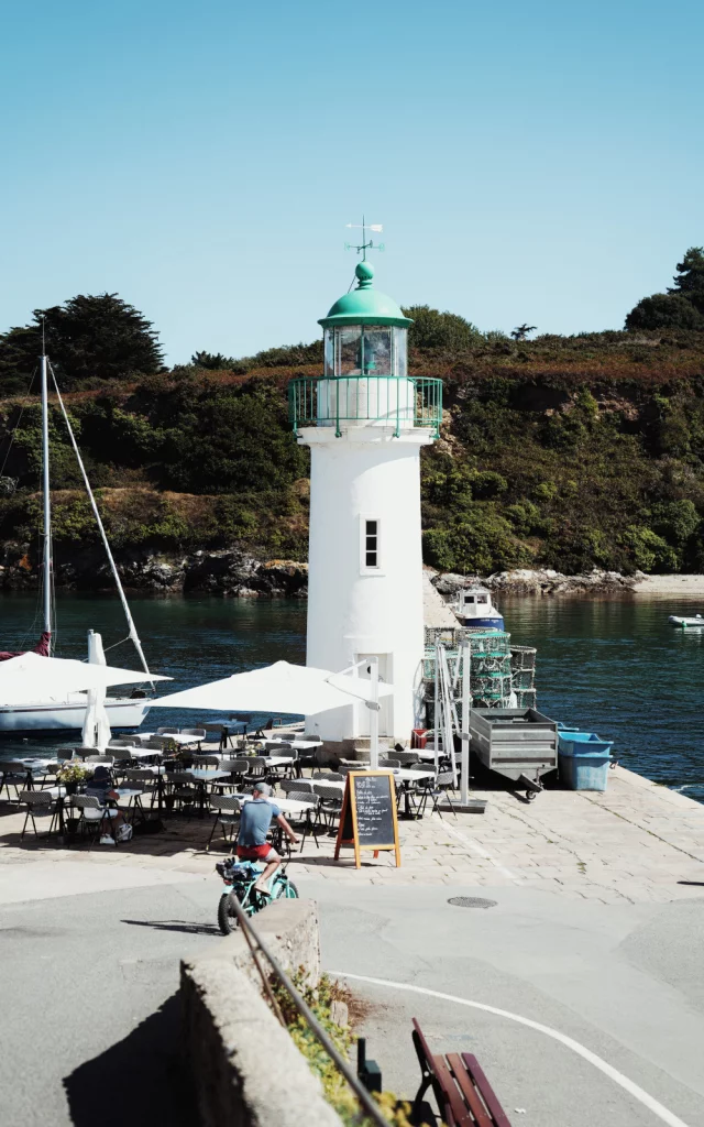 Belle-Ile-en-Mer_Port de Sauzon_Phare